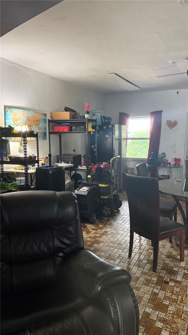 2240 NW 102nd St , Miami, FL 33147 Photo