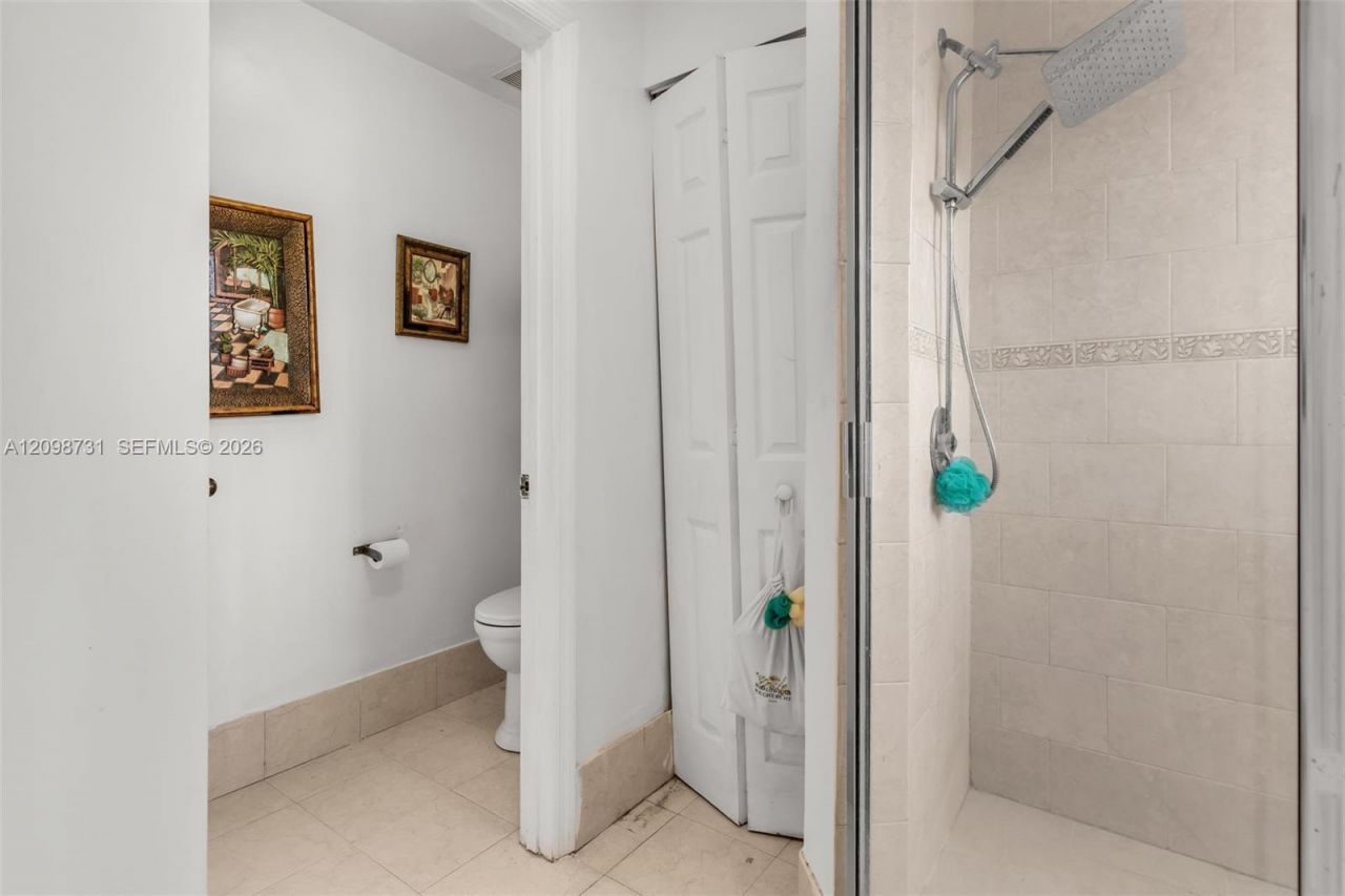 7354 SW 162nd Pl , Miami, FL 33193 Photo