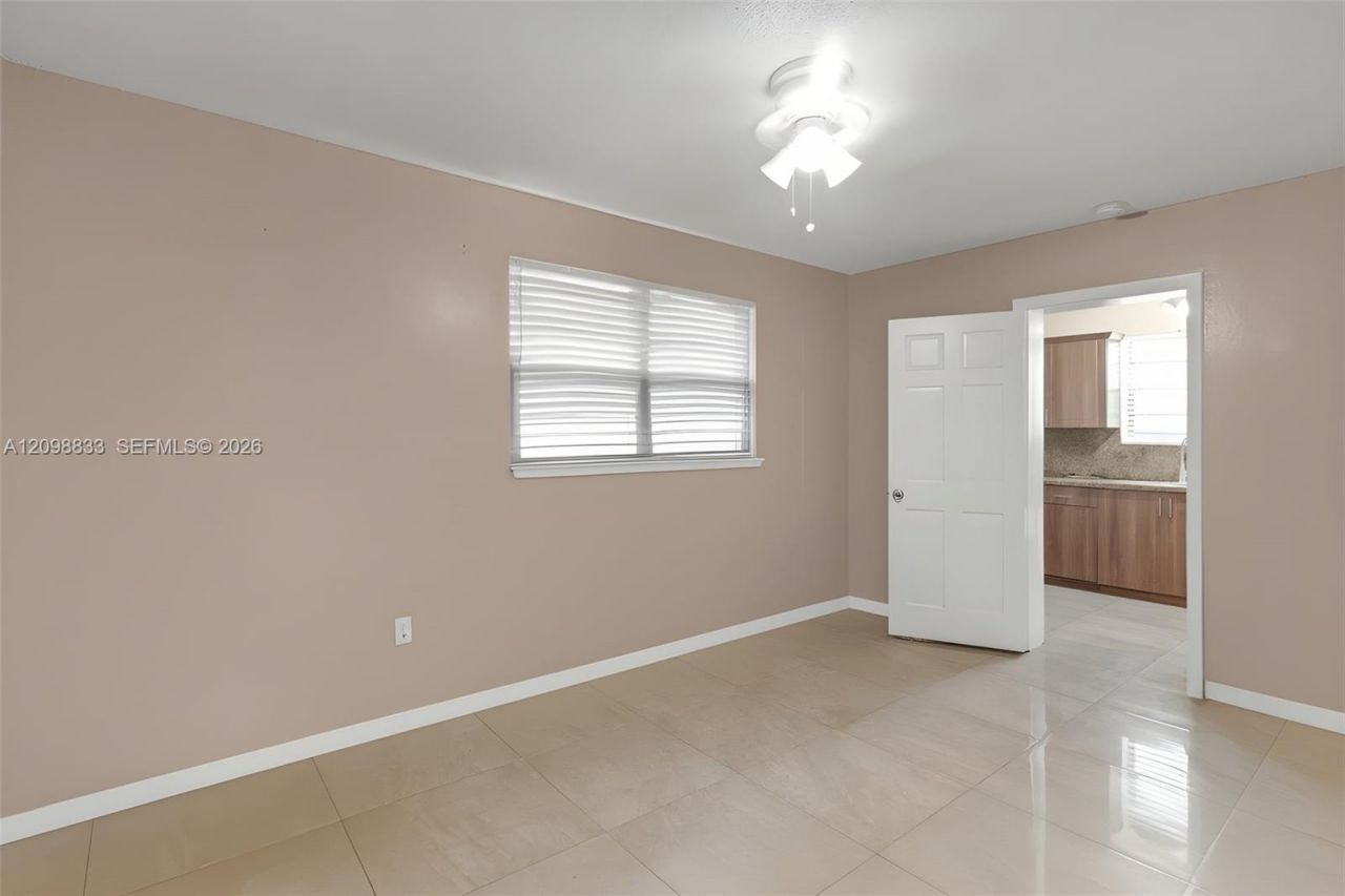 3420 NW 213th Ter , Miami Gardens, FL 33056 Photo