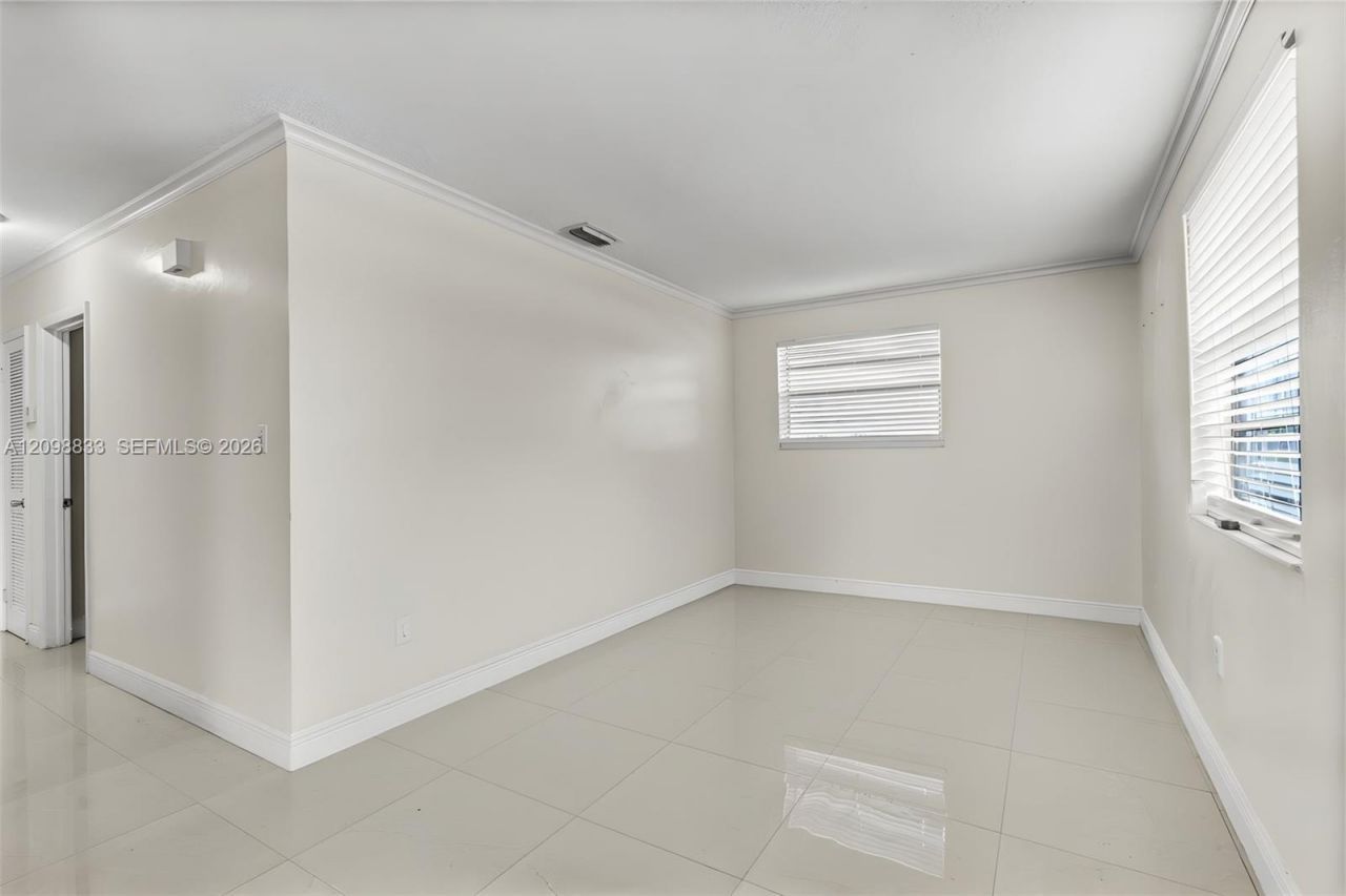 3420 NW 213th Ter , Miami Gardens, FL 33056 Photo