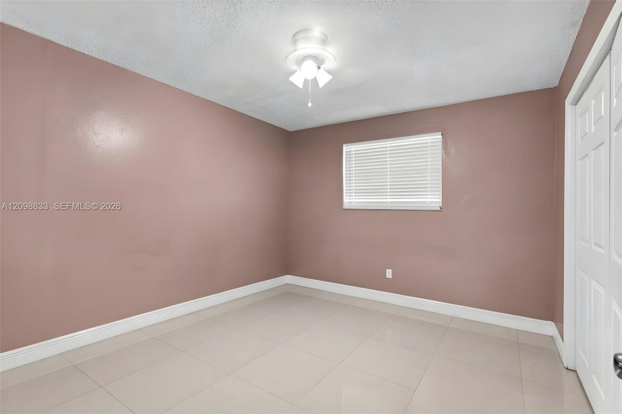 3420 NW 213th Ter , Miami Gardens, FL 33056 Photo