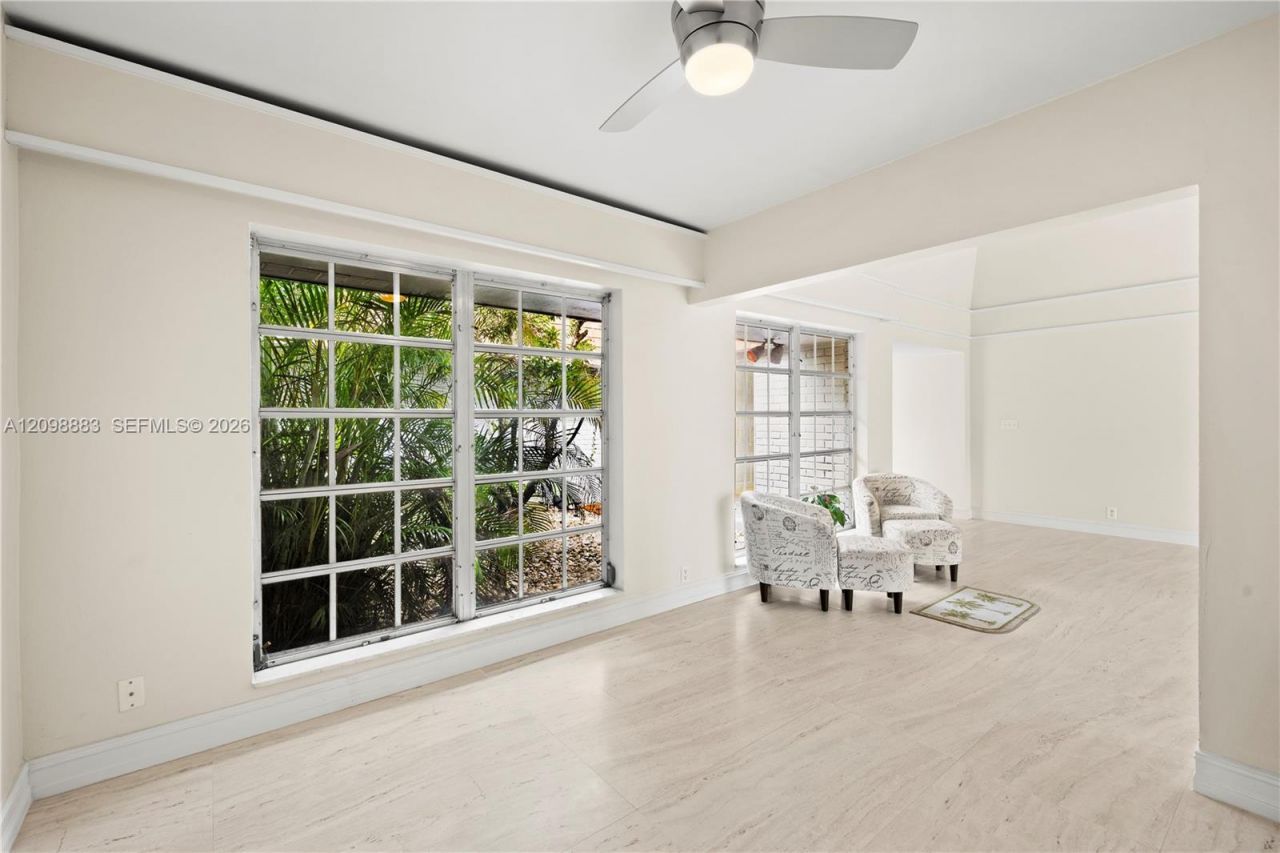 6204 Jacaranda Cir , Tamarac, FL 33319 Photo