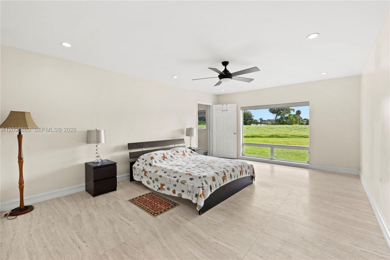 6204 Jacaranda Cir , Tamarac, FL 33319 Photo