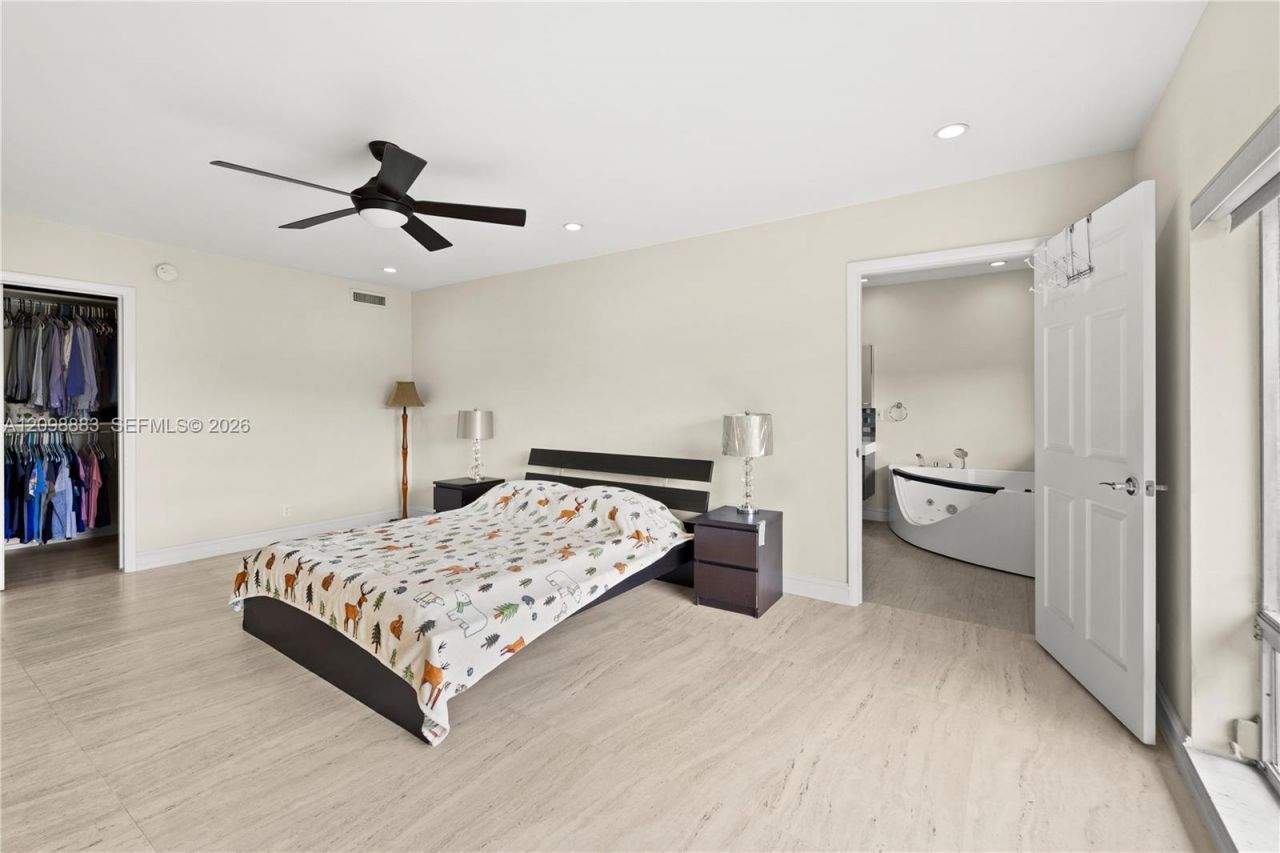 6204 Jacaranda Cir , Tamarac, FL 33319 Photo