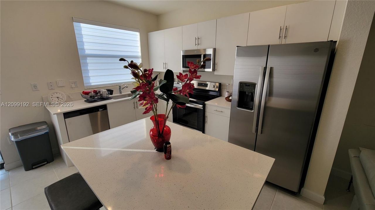 11418 W 34th Ct , Unit ., Hialeah, FL 33018 Photo