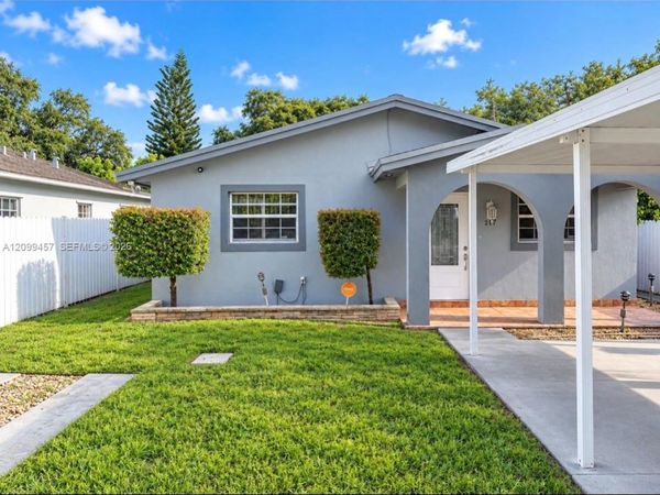 2182 NW 91st St , Unit 1, Miami, FL 33147