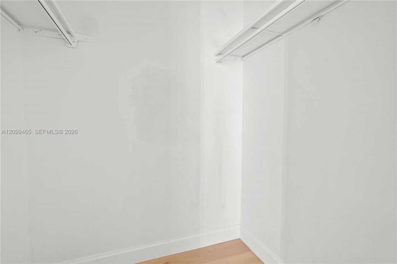 8870 Fontainebleau Blvd , Unit 503, Miami, FL 33172 Photo