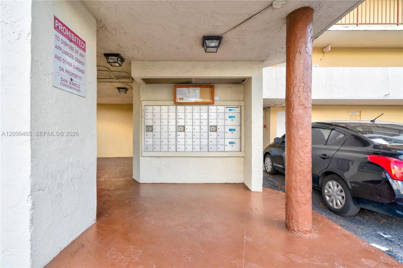 8870 Fontainebleau Blvd , Unit 503, Miami, FL 33172 Photo