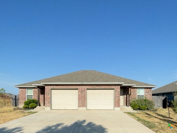 1956 Lively Lane , Temple, TX 76502