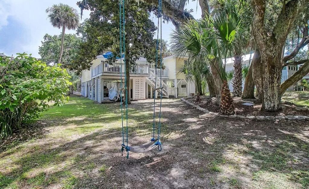 1020 Osceola Street Photo 6