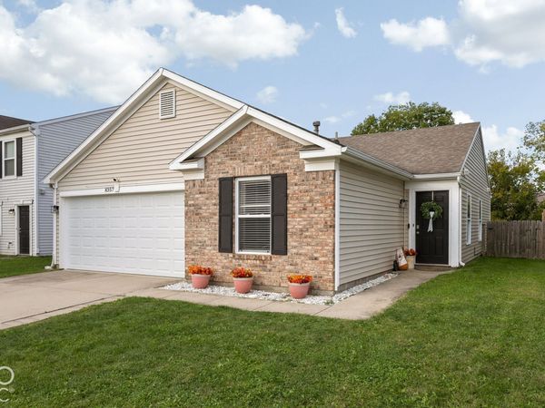 8357 S Firefly Drive , Pendleton, IN 46064