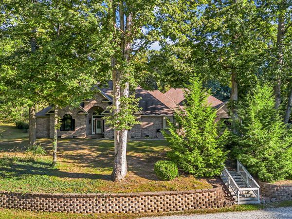 6545 W Twin Lakes Drive , Martinsville, IN 46151