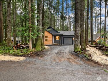 56114 343rd Avenue Ct E, Ashford, WA 98304