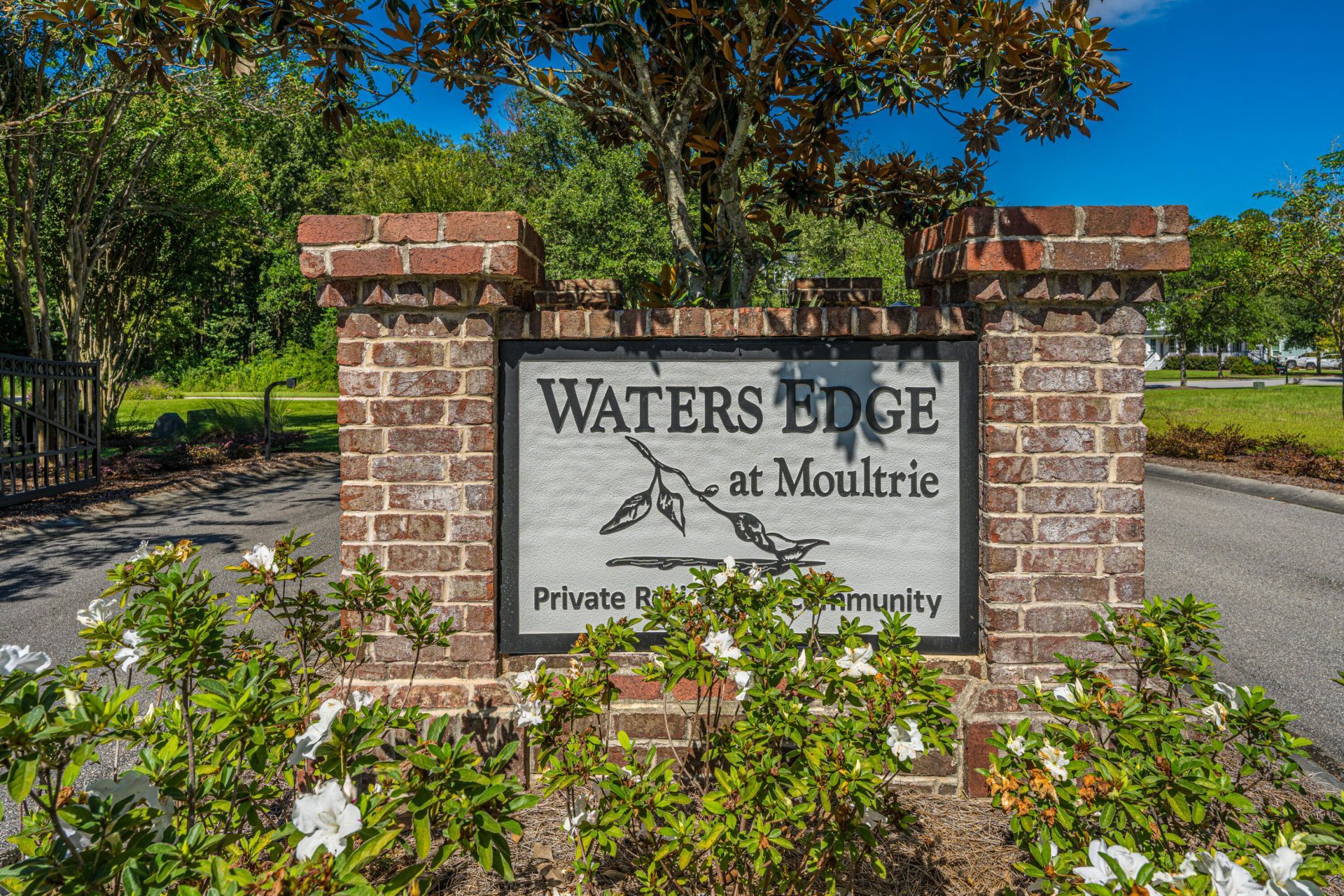 123 Waters Edge Lane Photo 7