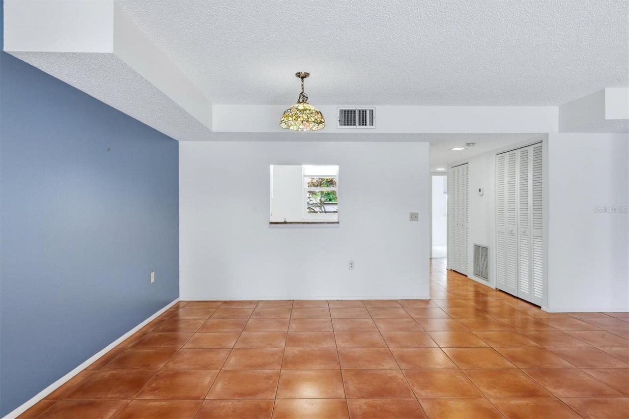 509 Lakeside Drive , Unit 509, Bradenton, FL 34210 Photo
