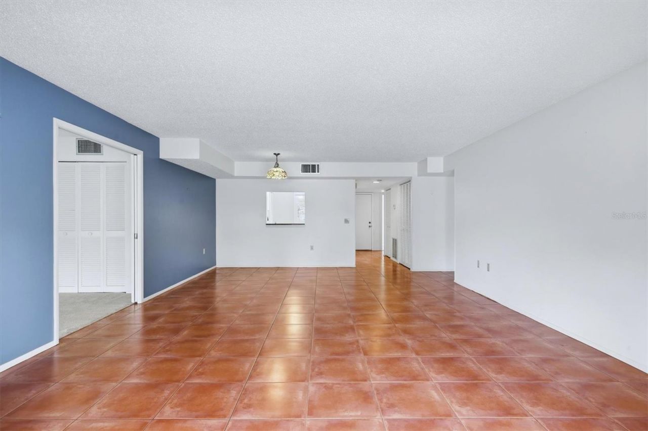 509 Lakeside Drive , Unit 509, Bradenton, FL 34210 Photo