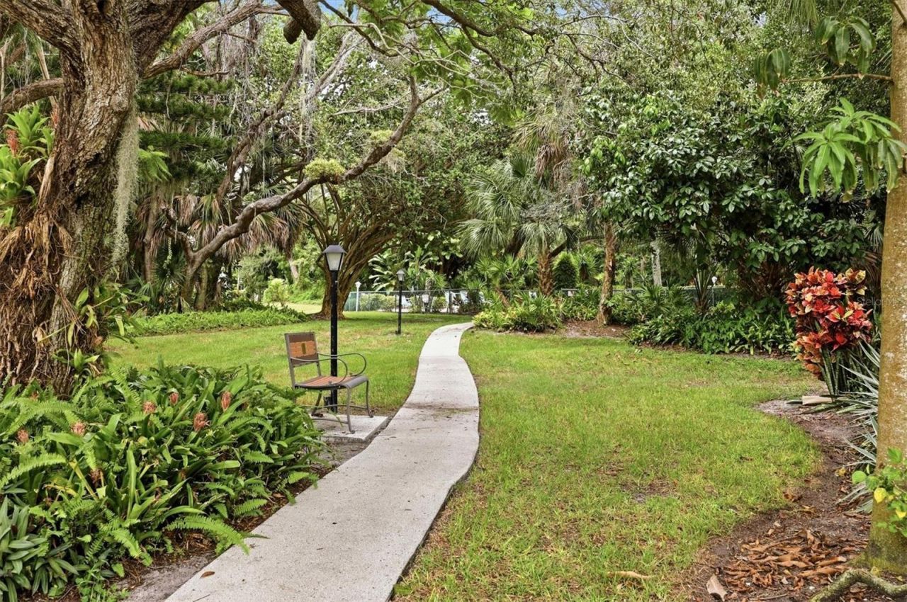 509 Lakeside Drive , Unit 509, Bradenton, FL 34210 Photo