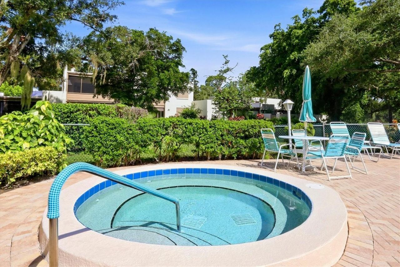 509 Lakeside Drive , Unit 509, Bradenton, FL 34210 Photo