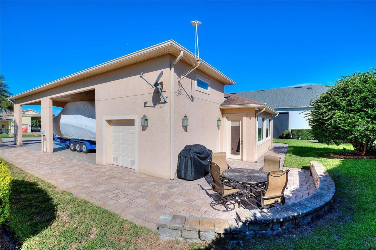 335 Cruisers Drive, Polk City, FL 33868 Photo
