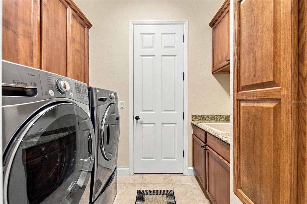 335 Cruisers Drive, Polk City, FL 33868 Photo