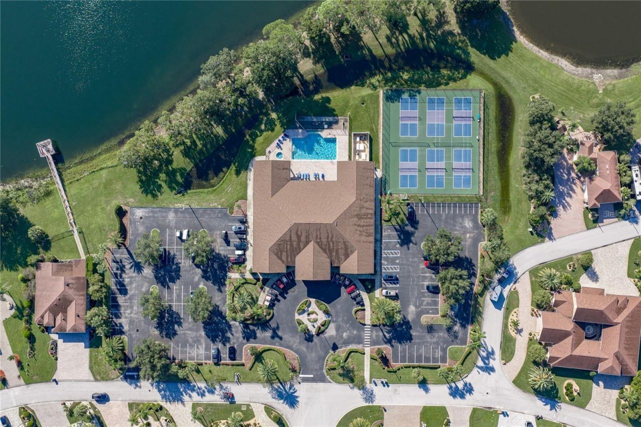 335 Cruisers Drive, Polk City, FL 33868 Photo