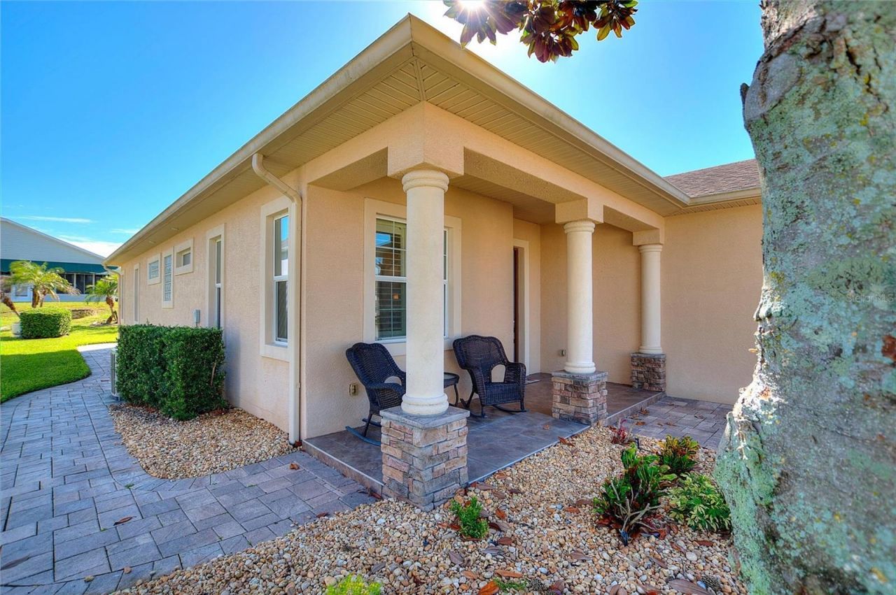 335 Cruisers Drive, Polk City, FL 33868 Photo