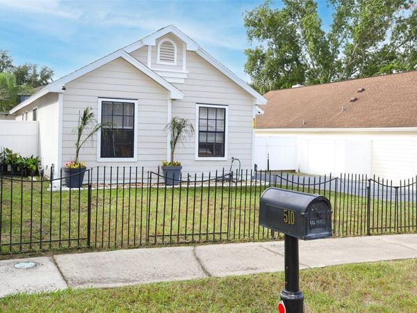 510 CONURE STREET , APOPKA, FL 32712