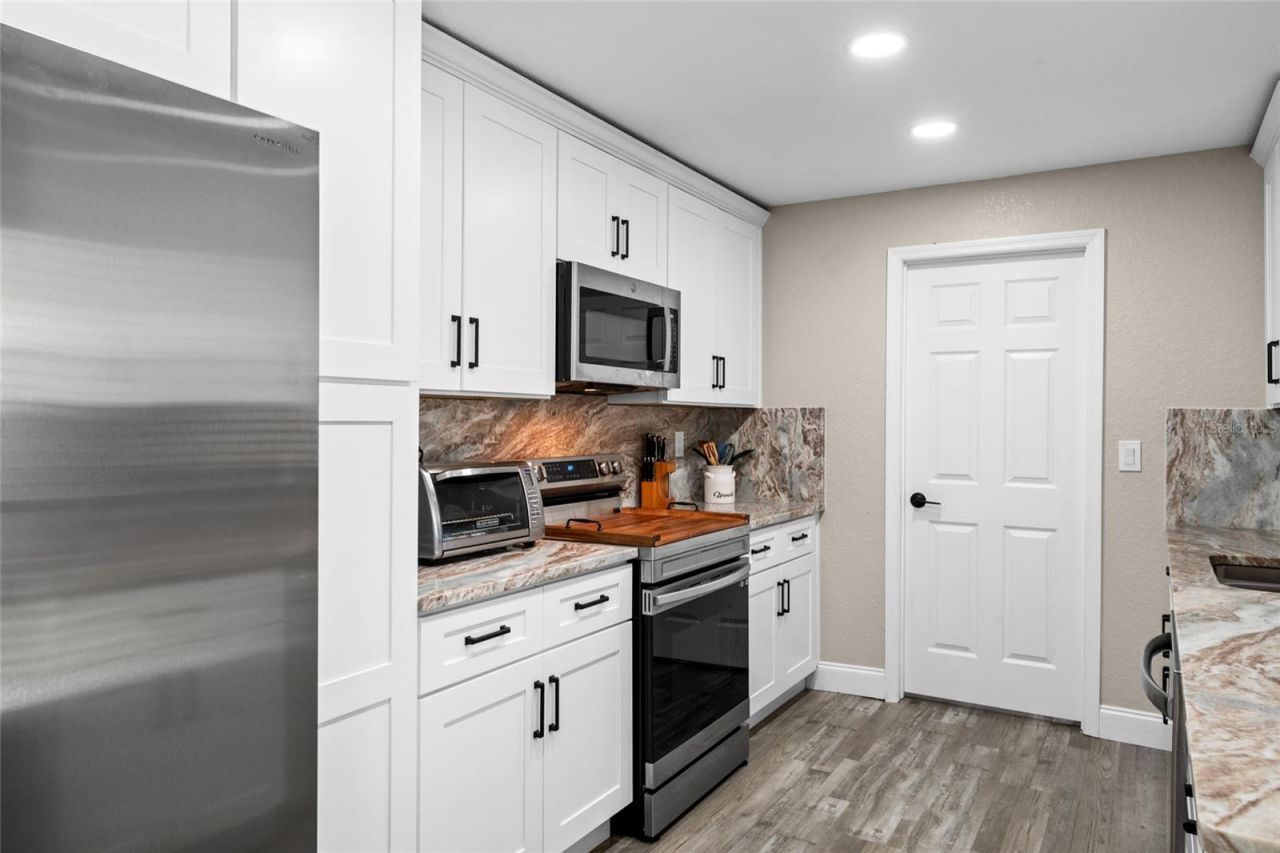 9488 88th Terrace , Seminole, FL 33777 Photo