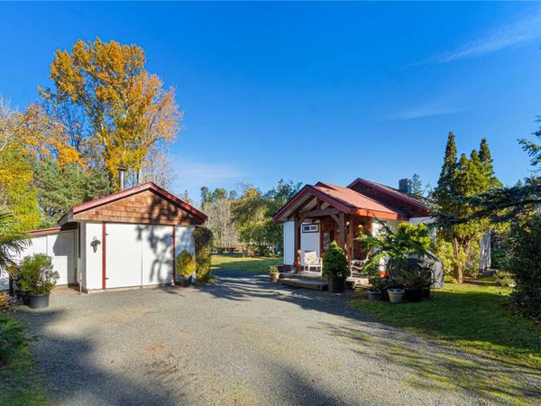 681 Turner Rd , Parksville, BC V9P 1T7