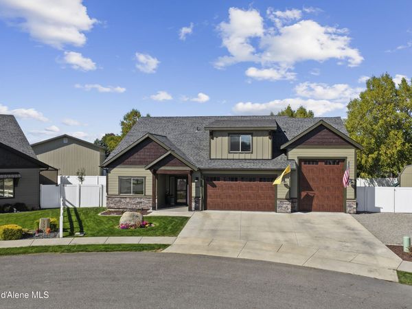 1402 W Wayward CIR , Post Falls, ID 83854