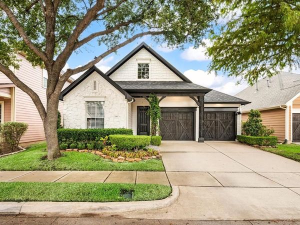 2301 Grizzly Run Lane, Euless, TX 76039