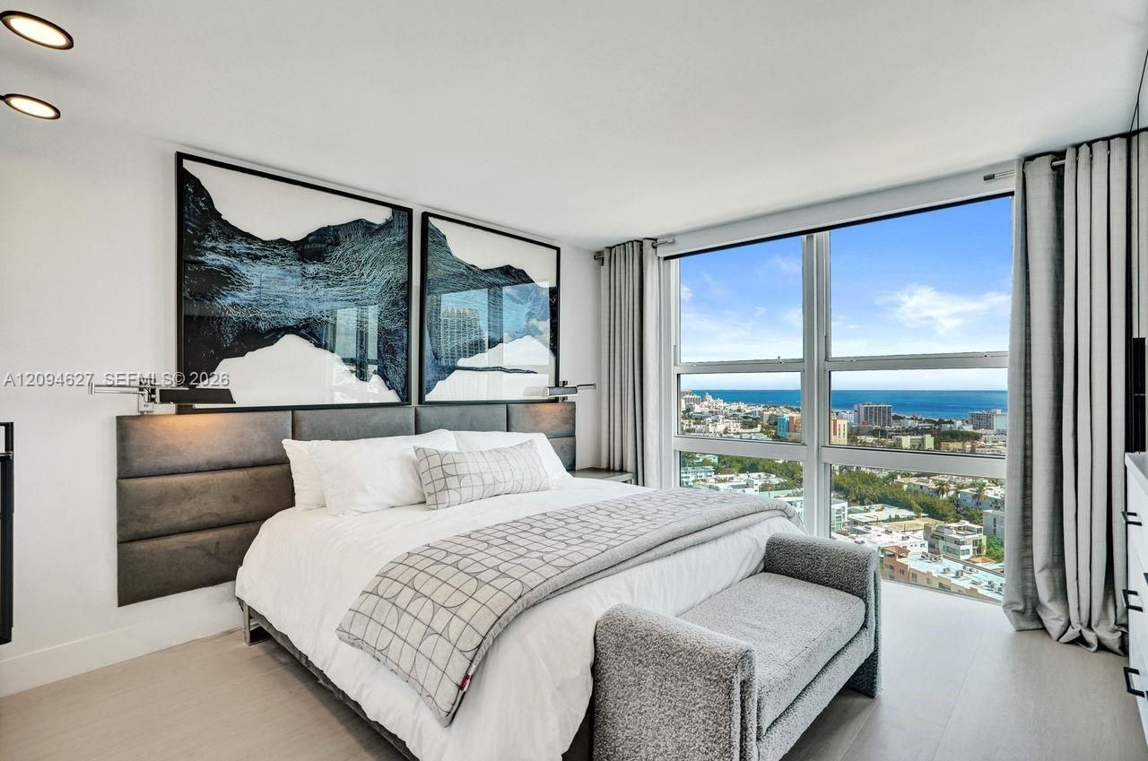 90 Alton Rd , Unit 2407, Miami Beach, FL 33139 Photo