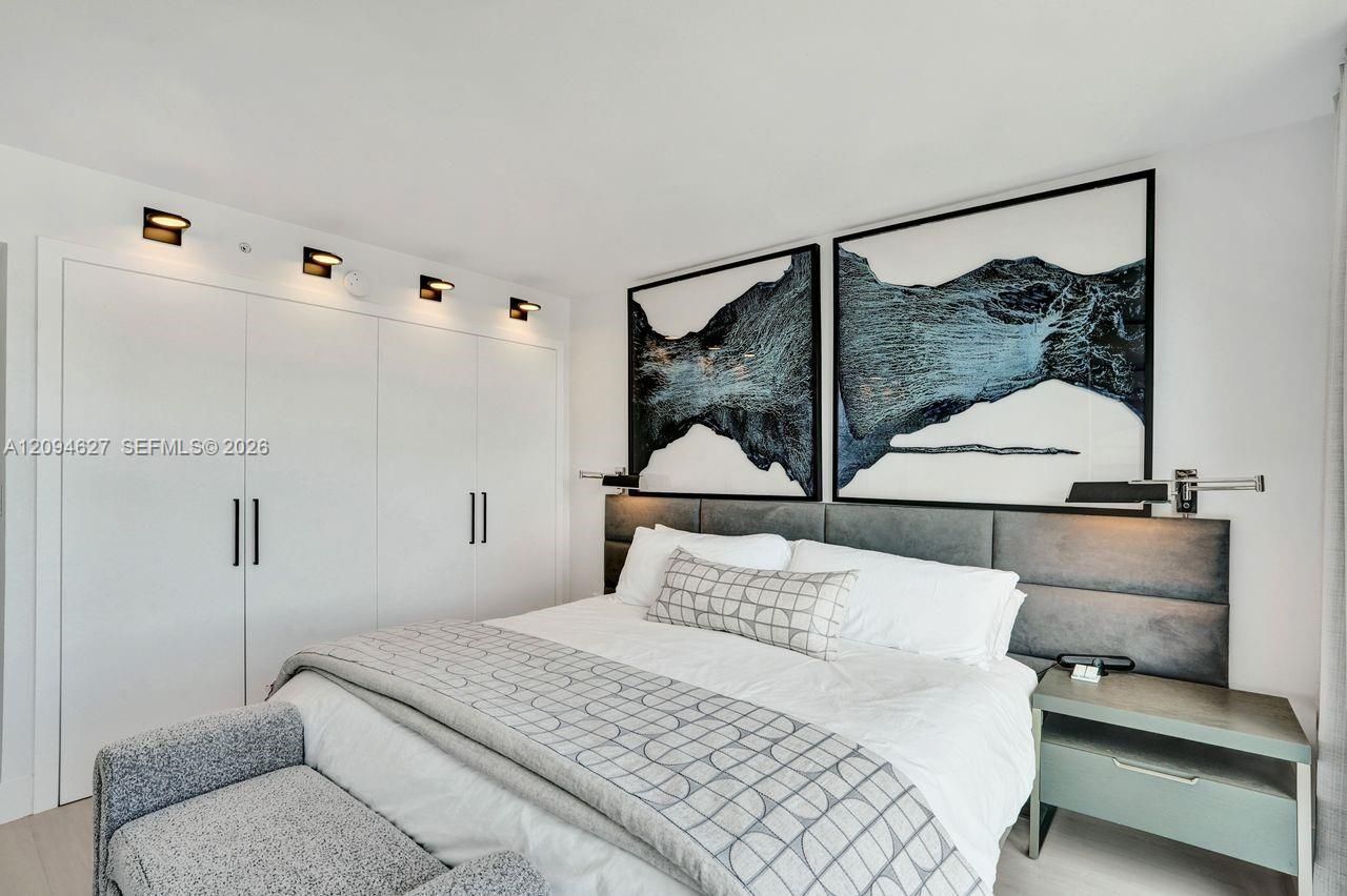90 Alton Rd , Unit 2407, Miami Beach, FL 33139 Photo