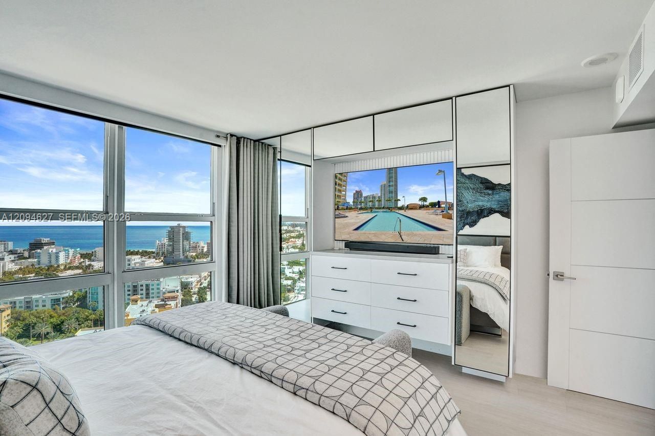 90 Alton Rd , Unit 2407, Miami Beach, FL 33139 Photo