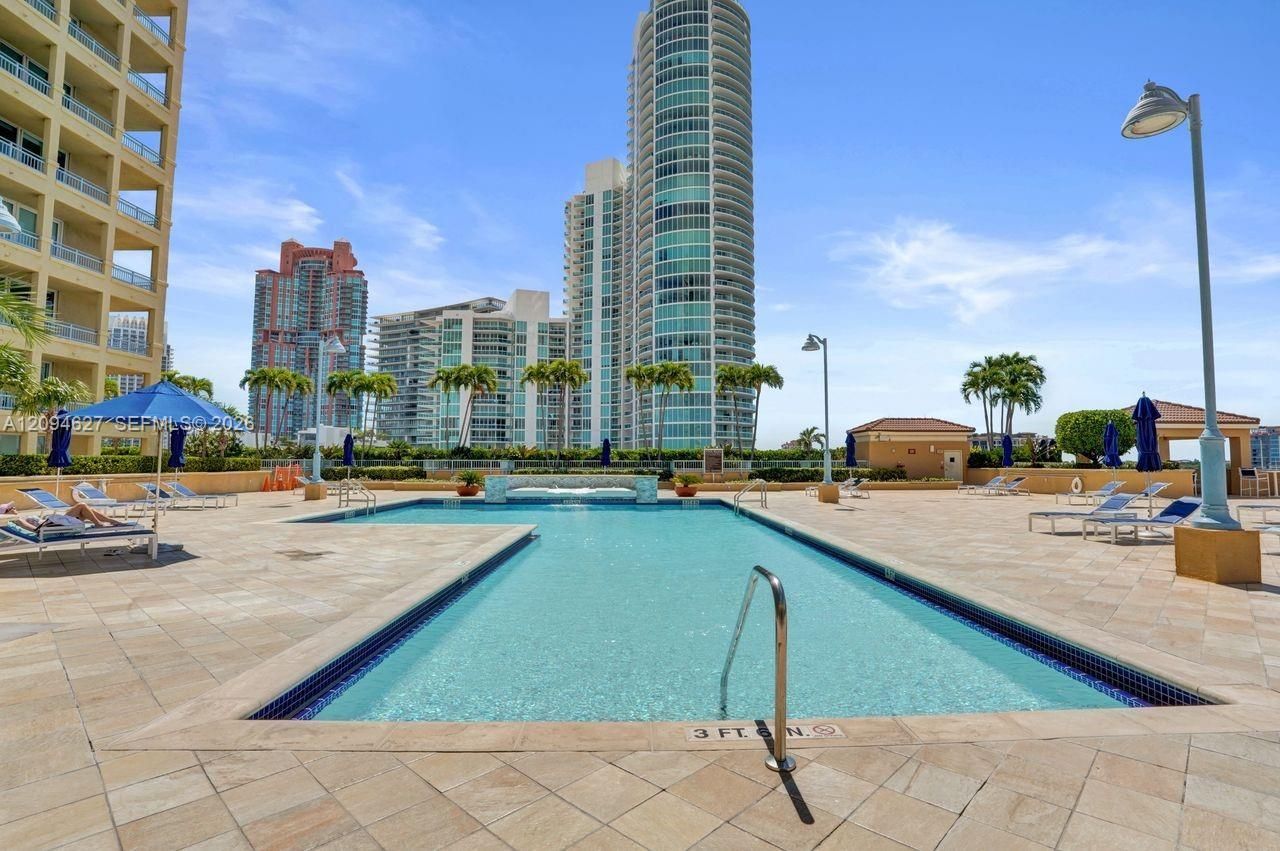 90 Alton Rd , Unit 2407, Miami Beach, FL 33139 Photo