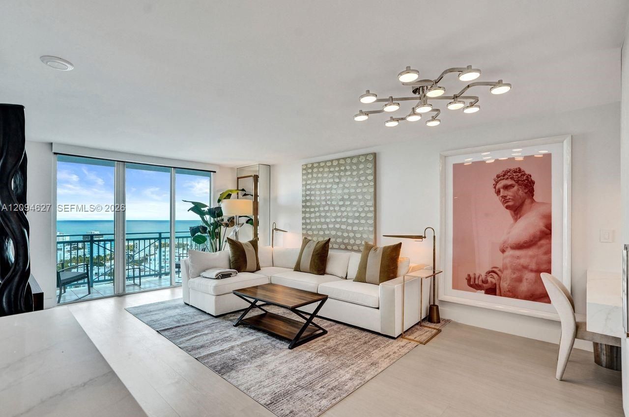 90 Alton Rd , Unit 2407, Miami Beach, FL 33139 Photo