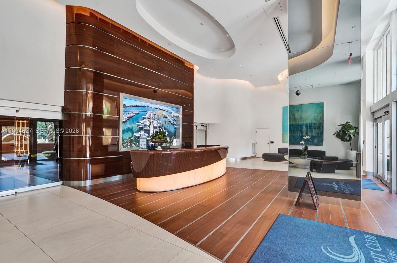 90 Alton Rd , Unit 2407, Miami Beach, FL 33139 Photo