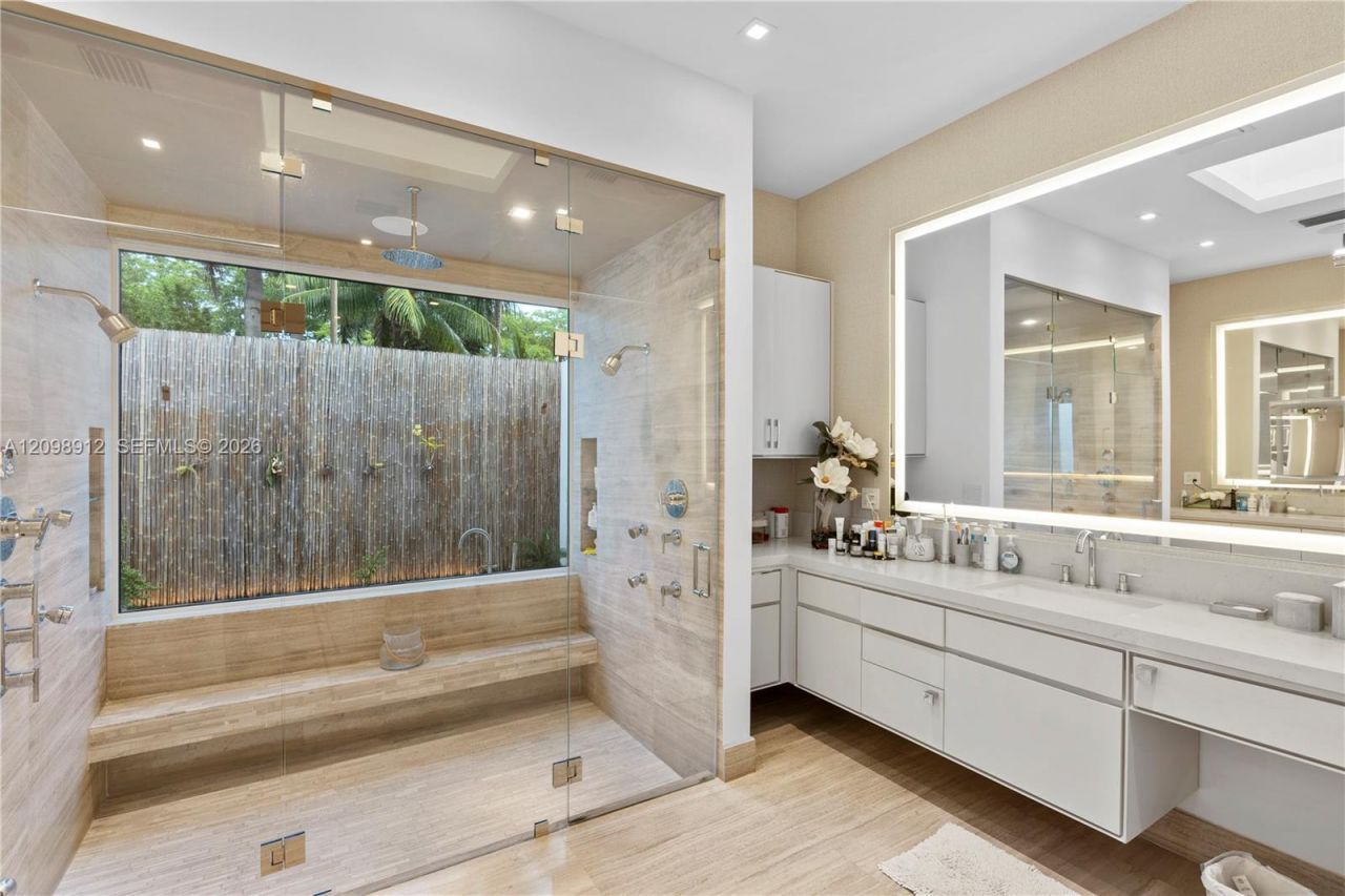 224 S Island , Golden Beach, FL 33160 Photo