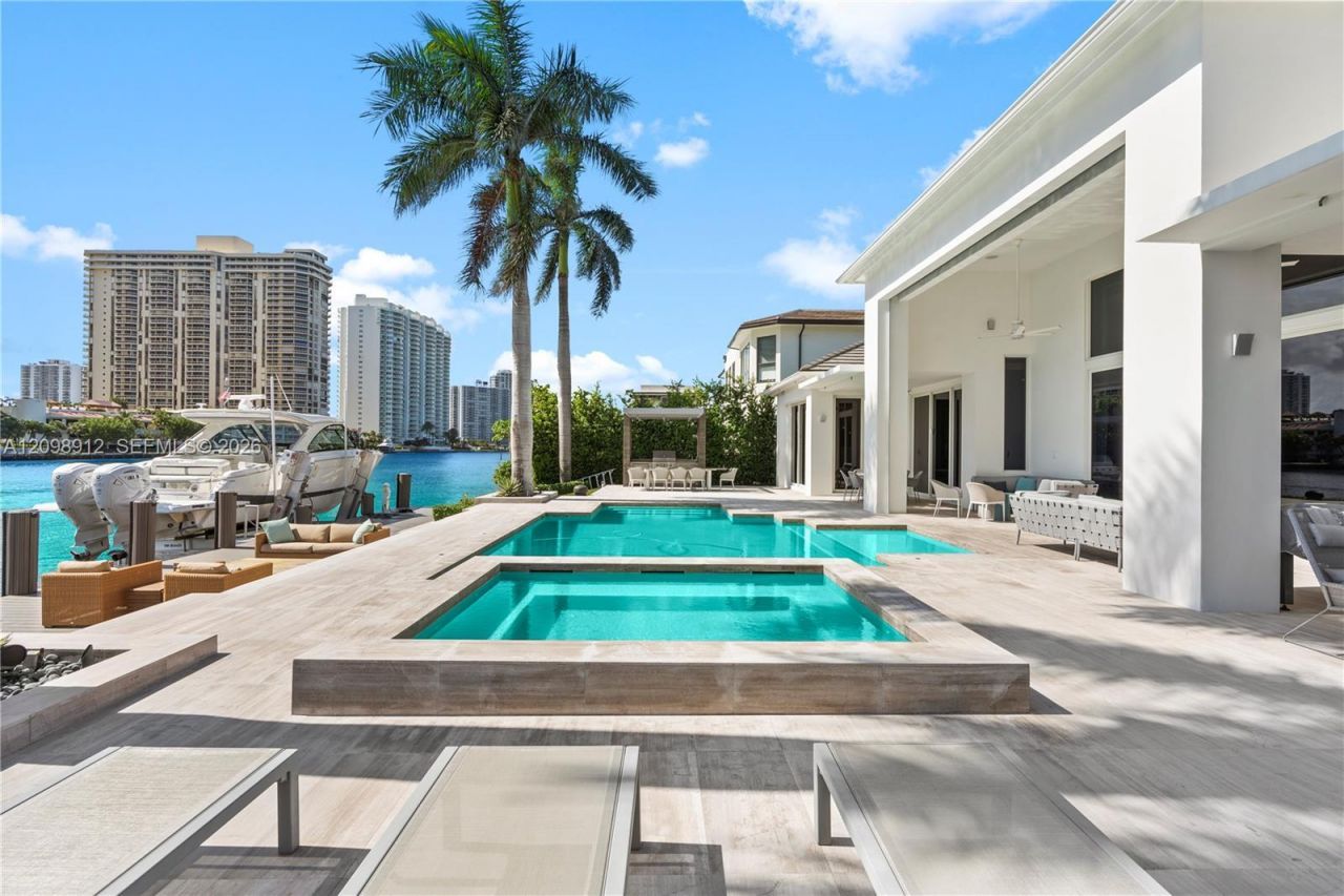 224 S Island , Golden Beach, FL 33160 Photo