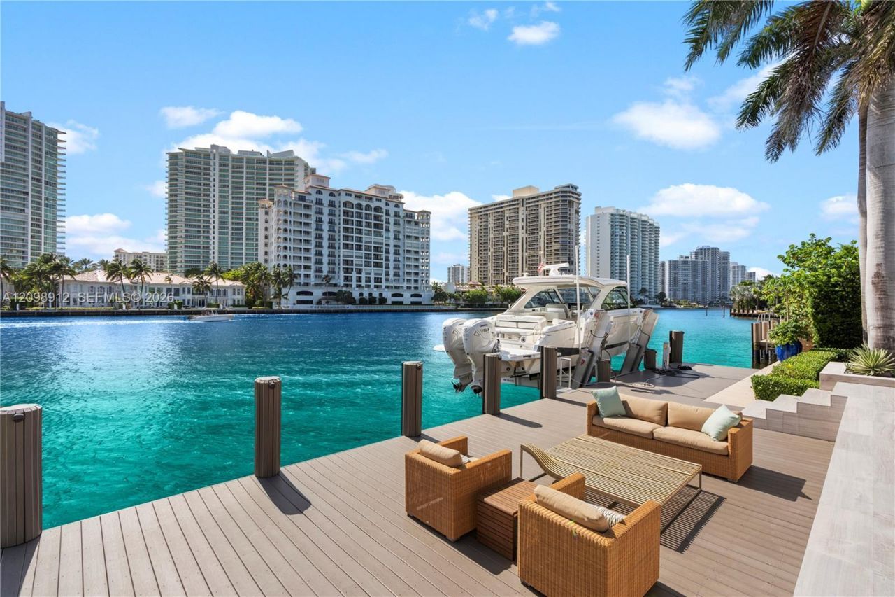 224 S Island , Golden Beach, FL 33160 Photo
