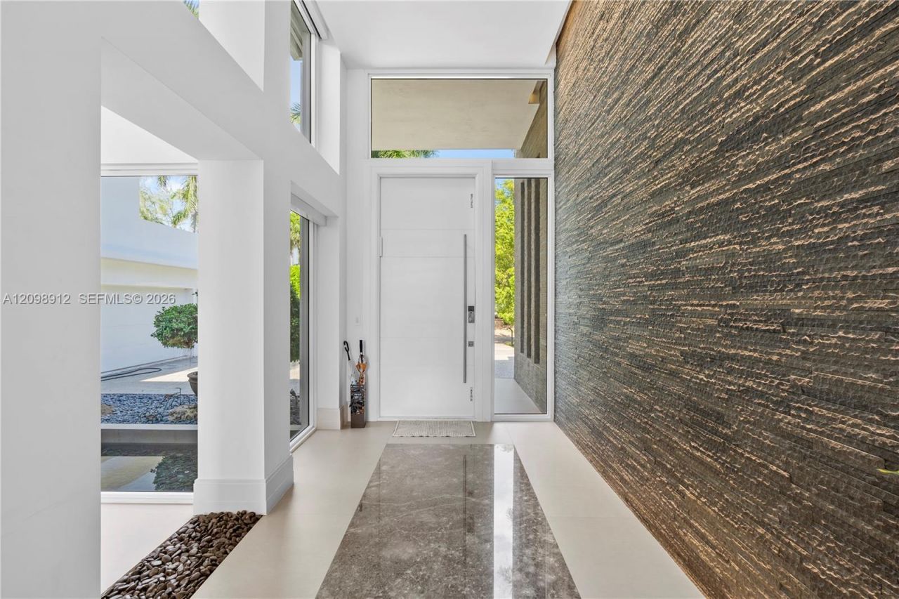 224 S Island , Golden Beach, FL 33160 Photo