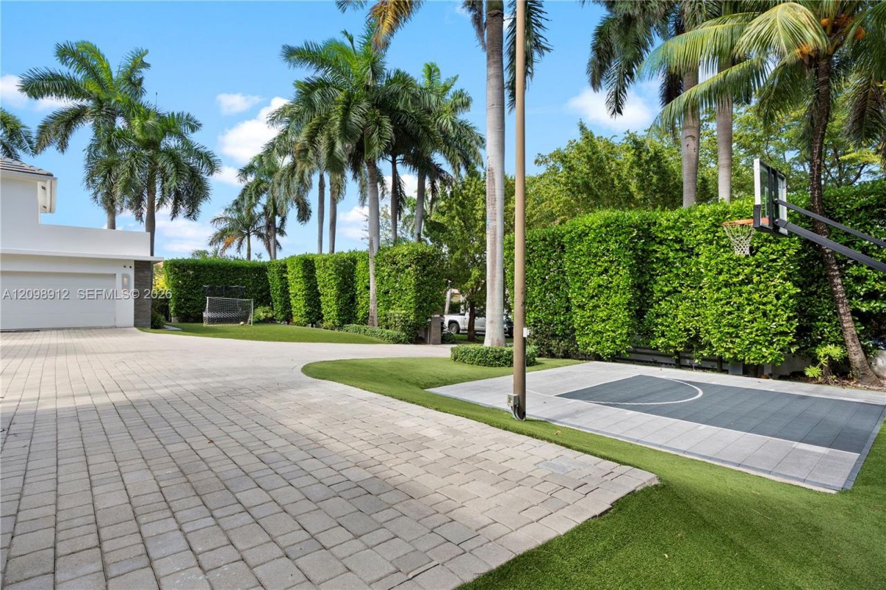 224 S Island , Golden Beach, FL 33160 Photo