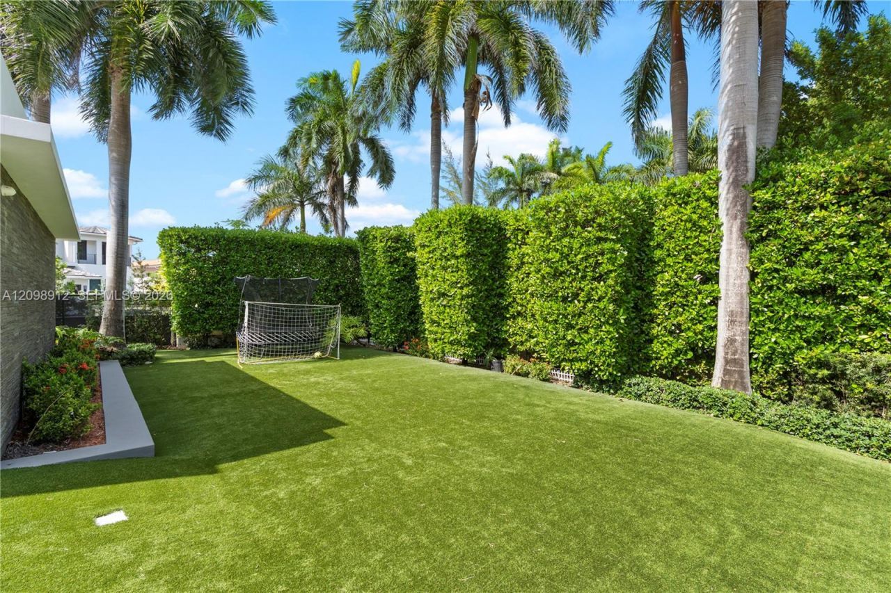 224 S Island , Golden Beach, FL 33160 Photo