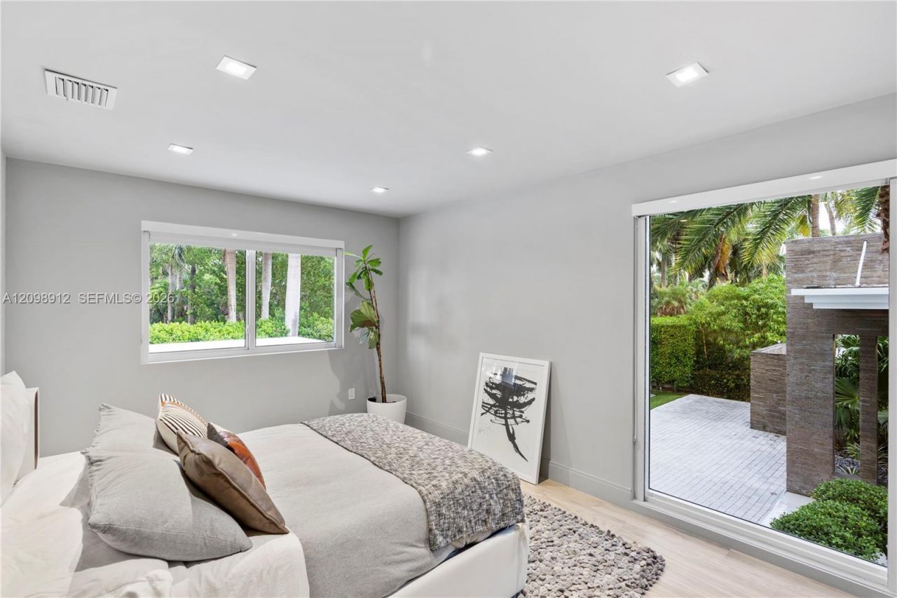 224 S Island , Golden Beach, FL 33160 Photo