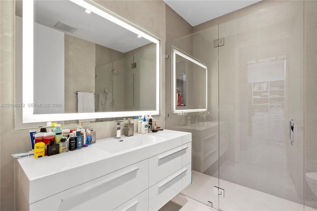 224 S Island , Golden Beach, FL 33160 Photo