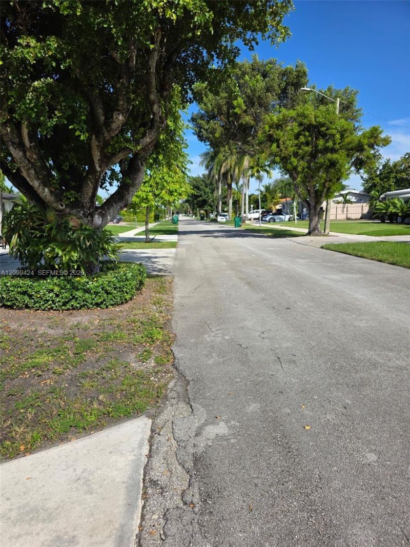 9345 SW 46th Ter , Miami, FL 33165 Photo