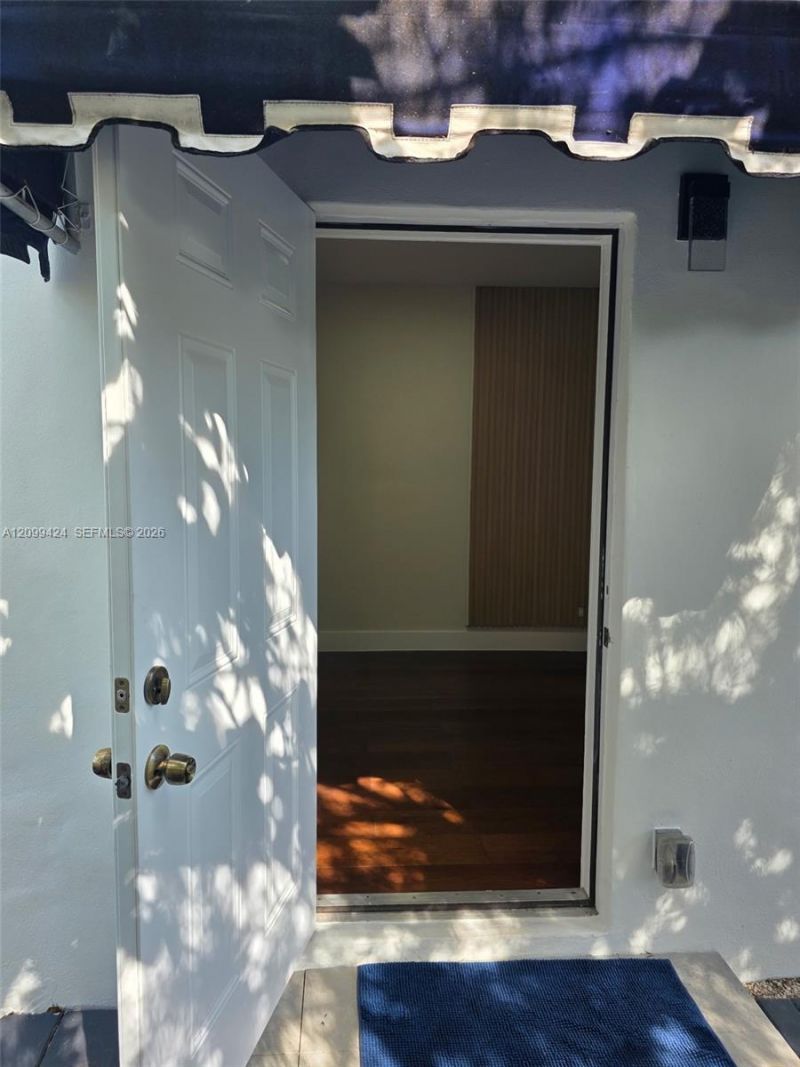 9345 SW 46th Ter , Miami, FL 33165 Photo