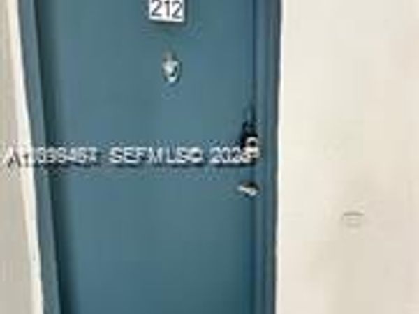8255 SW 152nd Ave , Unit E-212, Miami, FL 33193