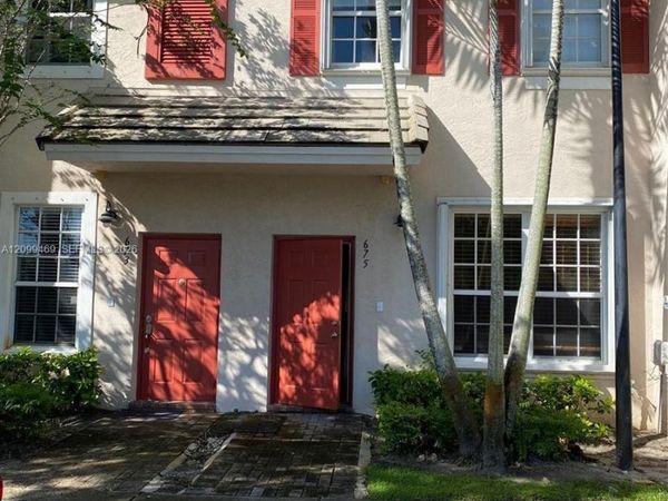 675 NW 42nd Ave , Unit 675, Plantation, FL 33317