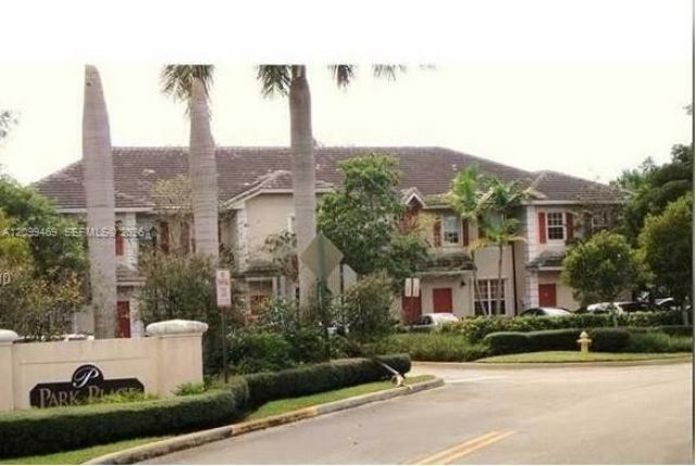 675 NW 42nd Ave , Unit 675, Plantation, FL 33317 Photo